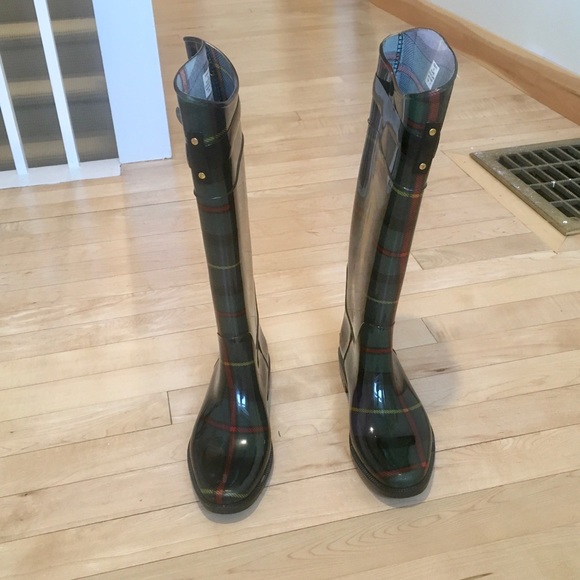 Ralph Lauren - Rossalyn ll Tartan rain boot sz 5 - Picture 2 of 15